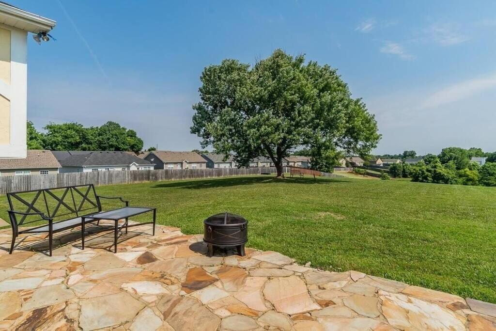 The Residence At Hilltop Acres - Clarksville, Tn Eksteriør bilde
